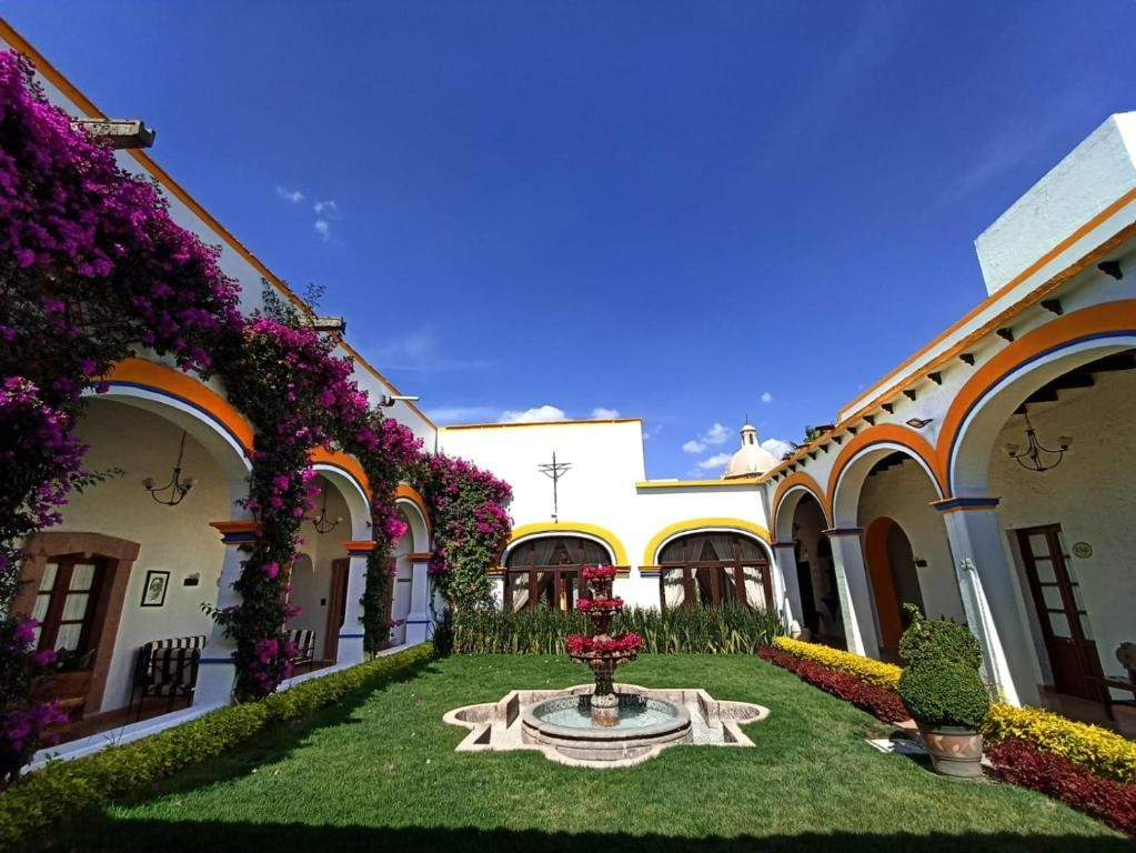 Patio de Hotel Posada del Virrey