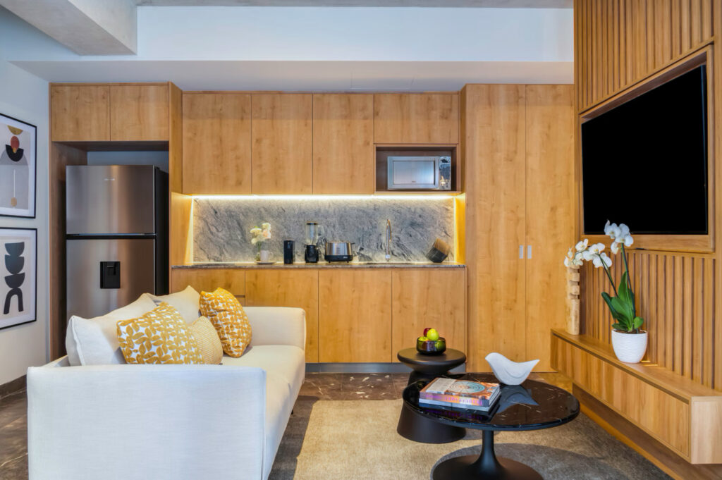 NH Guadalajara Studios