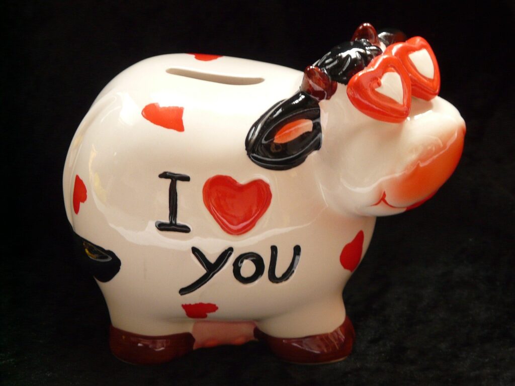 piggy bank, sparkasse, cow, heart, love, glasses, cool, ceramic, save up, money, slot, fun